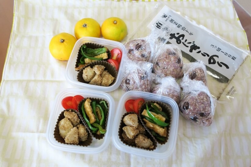 f:id:kiiroihoshi:20161017144914j:plain お弁当、2016-10-18