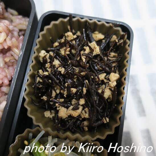 高野豆腐とひじきのそぼろ 高野豆腐とひじきのそぼろ